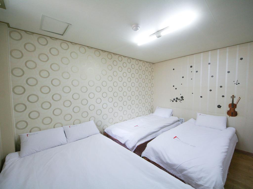 Guesthouse Myeongdong Szöul Szoba fotó